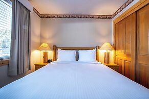 Red Wolf Lodge at Olympic Valley