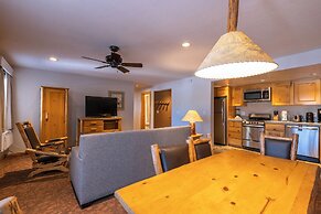 Red Wolf Lodge at Olympic Valley