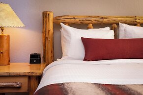 Red Wolf Lodge at Olympic Valley