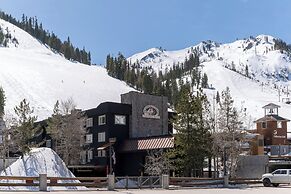 Red Wolf Lodge at Olympic Valley