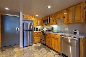 Red Wolf Lodge at Olympic Valley