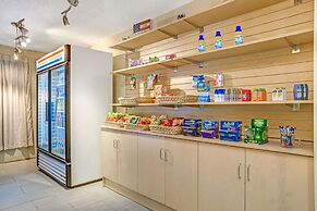 Quality Suites Atlanta Airport East