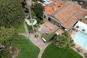 Inn Marin and Suites, Ascend Hotel Collection