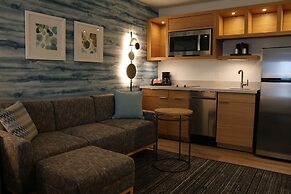 Clarion Hotel Portland Airport