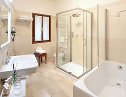 All’Angelo Art Hotel