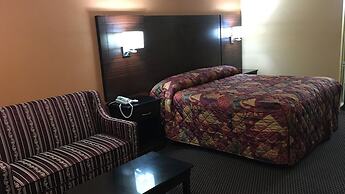 Redwood Inn and Suites