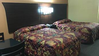 Redwood Inn and Suites