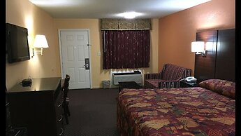 Redwood Inn and Suites