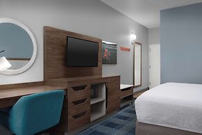 Hampton Inn Russellville