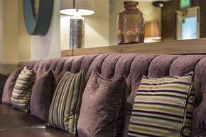The Royal Oak Hotel, Welshpool, Mid Wales