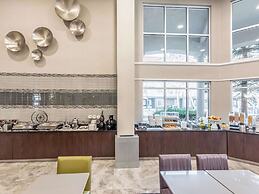 La Quinta Inn & Suites by Wyndham Denver Tech Center