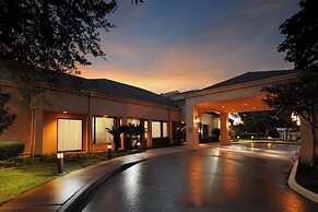 Courtyard by Marriott Houston Hobby Airport