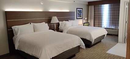 Holiday Inn Express Hotel & Suites DFW Airport South by IHG