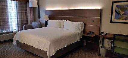 Holiday Inn Express Hotel & Suites DFW Airport South by IHG