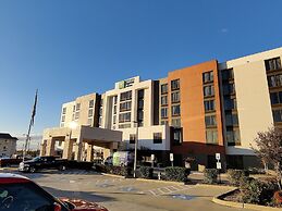 Holiday Inn Express Hotel & Suites DFW Airport South by IHG