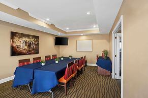 Quality Suites Irving-Las Colinas