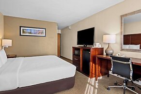 Quality Suites Irving-Las Colinas