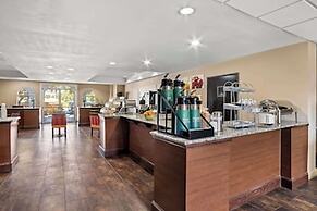 Quality Suites Irving-Las Colinas