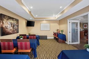 Quality Suites Irving-Las Colinas