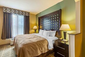 Quality Suites Sherman