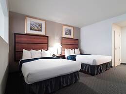 BayVue Hotel, Resort and Suites