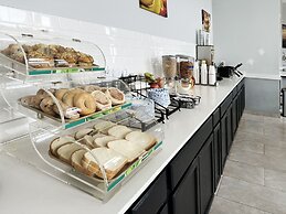 BayVue Hotel, Resort and Suites