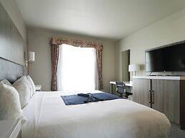 BayVue Hotel, Resort and Suites