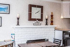 Pelican Inn Monterey