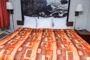 Pelican Inn Monterey