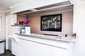 Pelican Inn Monterey