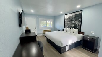 Pelican Inn Monterey