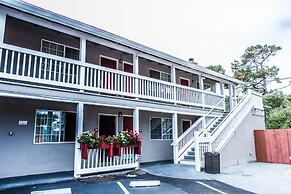 Pelican Inn Monterey