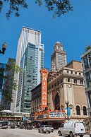 The Westin Chicago River North