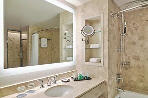 The Westin Chicago River North