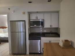 SureStay Plus Hotel by Best Western Tempe University