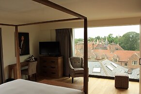 The Varsity Hotel & Spa