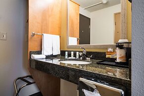 Quality Inn & Suites Silverdale Bangor - Keyport