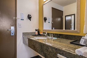 Quality Inn & Suites Silverdale Bangor - Keyport