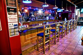 Douglas Inn & Conference Center