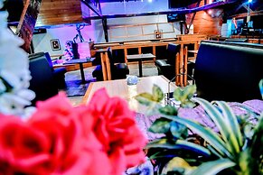 Douglas Inn & Conference Center