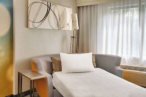 Courtyard by Marriott Charlotte Airport LoSo