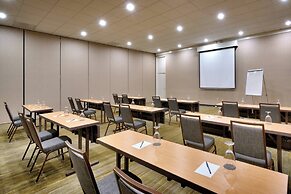 Courtyard by Marriott Charlotte Airport LoSo