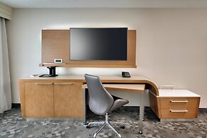 Courtyard by Marriott Charlotte Airport LoSo