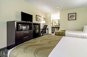 Quality Inn & Suites Creedmor - Butner