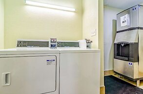 Quality Inn & Suites Creedmor - Butner