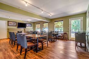Quality Inn & Suites Creedmor - Butner