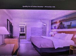 Quality Inn & Suites Decatur - Priceville I-65