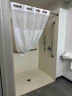 Quality Inn & Suites Decatur - Priceville I-65