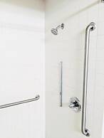 Quality Inn & Suites Decatur - Priceville I-65