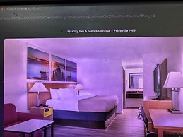 Quality Inn & Suites Decatur - Priceville I-65